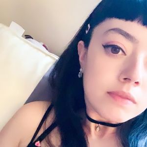 Meet your Posher, Daniela